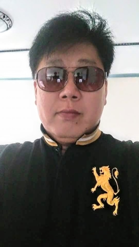 含笑半步癲的第一张照片--新竹上门女婿服务网